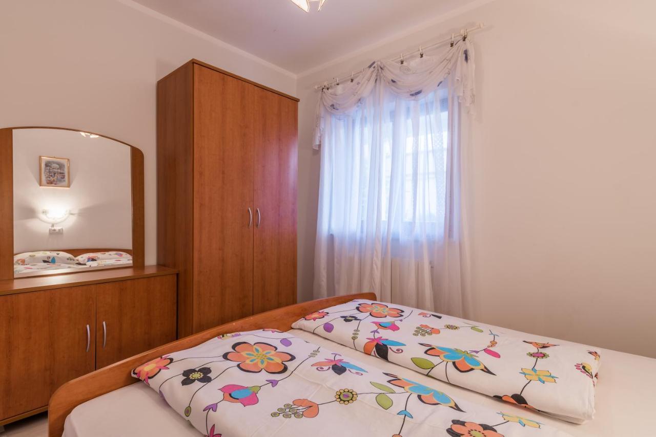 Pansion Dujmovic 2 Apart otel Porat  Dış mekan fotoğraf