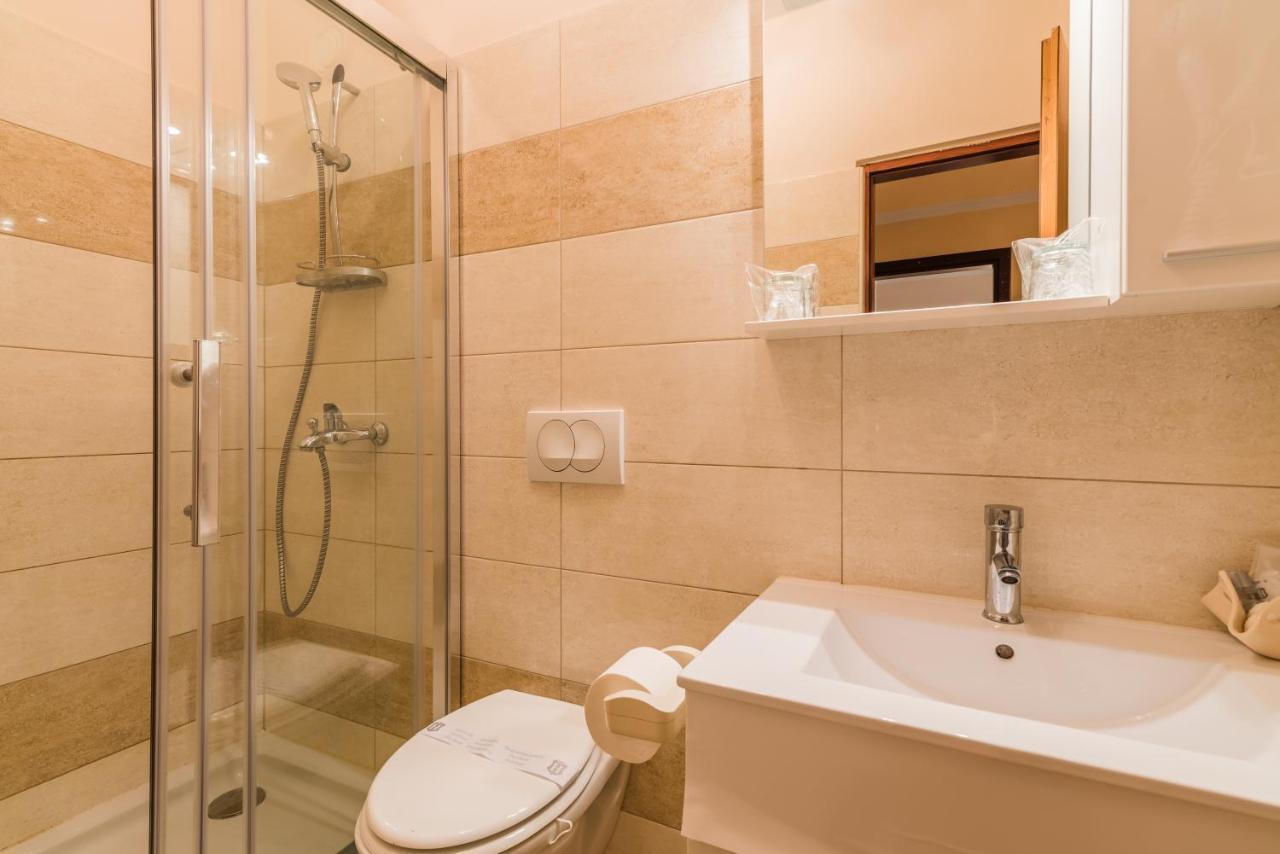 Pansion Dujmovic 2 Apart otel Porat  Dış mekan fotoğraf